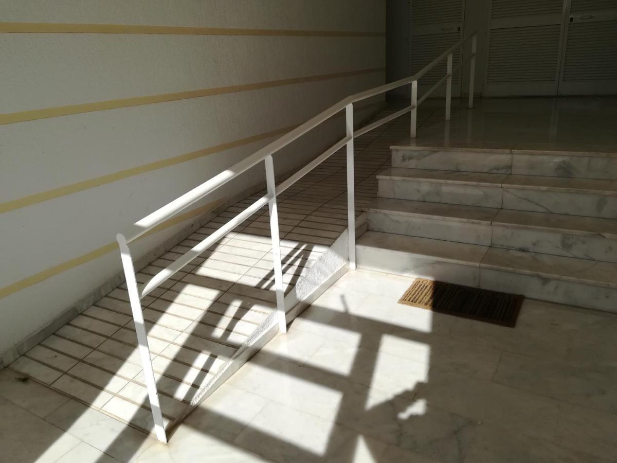 Apartamento 60 M2 En La Playa Torre de Benagalbon Exterior photo