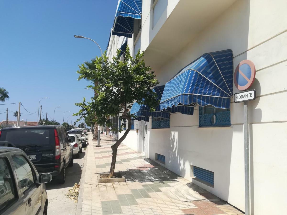 Apartamento 60 M2 En La Playa Torre de Benagalbon Exterior photo